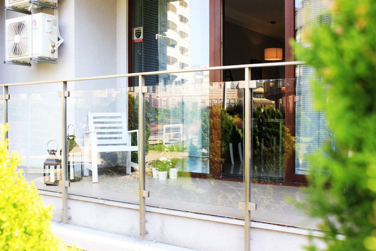 Jessapart - Ochota Apartments Варшава Екстериор снимка