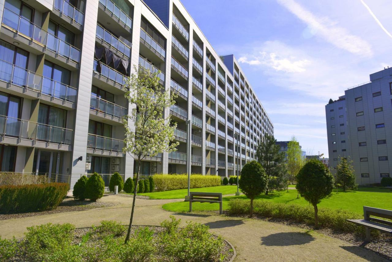 Jessapart - Ochota Apartments Варшава Екстериор снимка